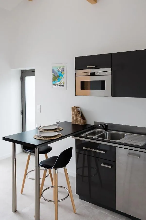 Les Calanques - Clim Et Jacuzzi Apartment Carnoux-en-Provence